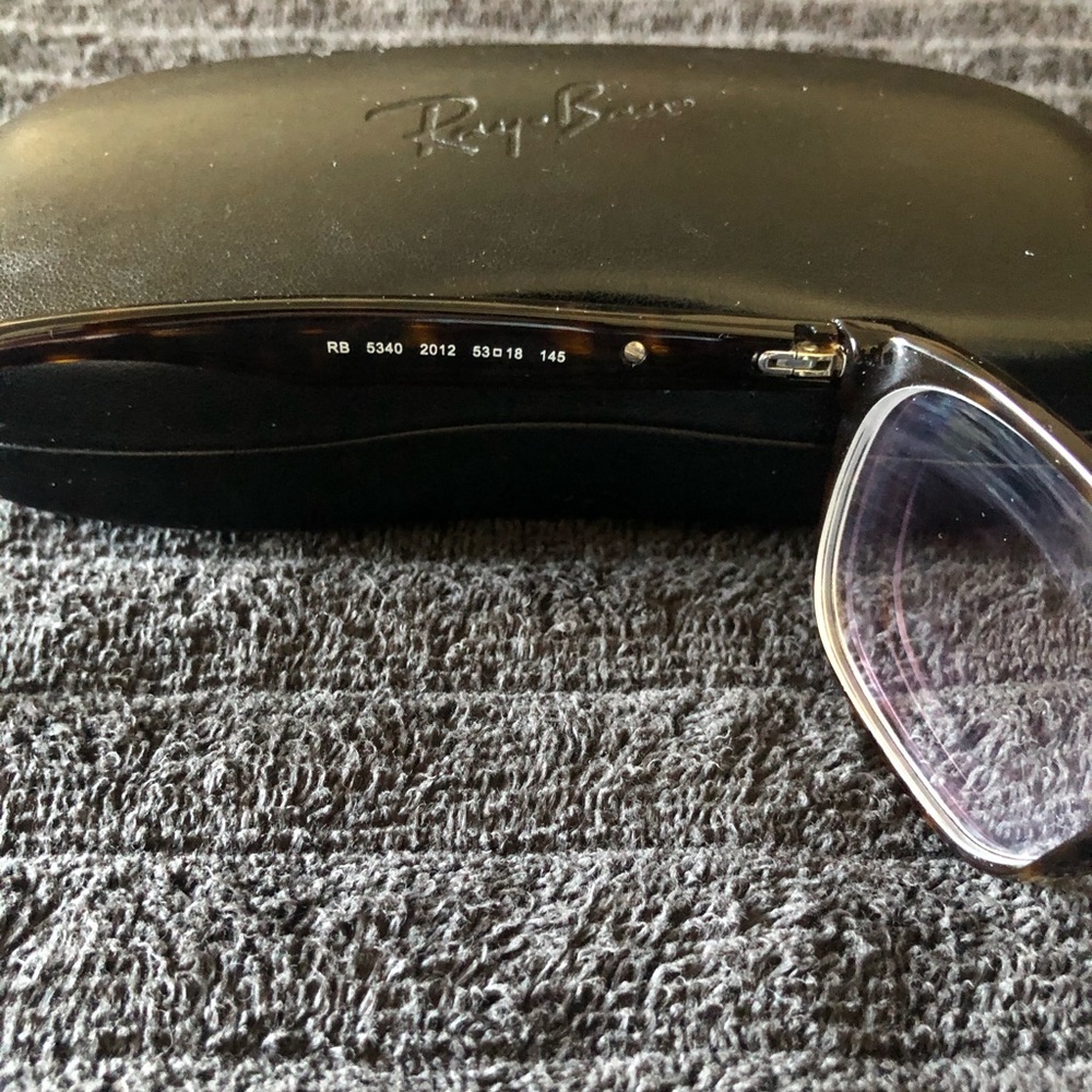 RayBan frames 🤓 - Picture 5 of 6